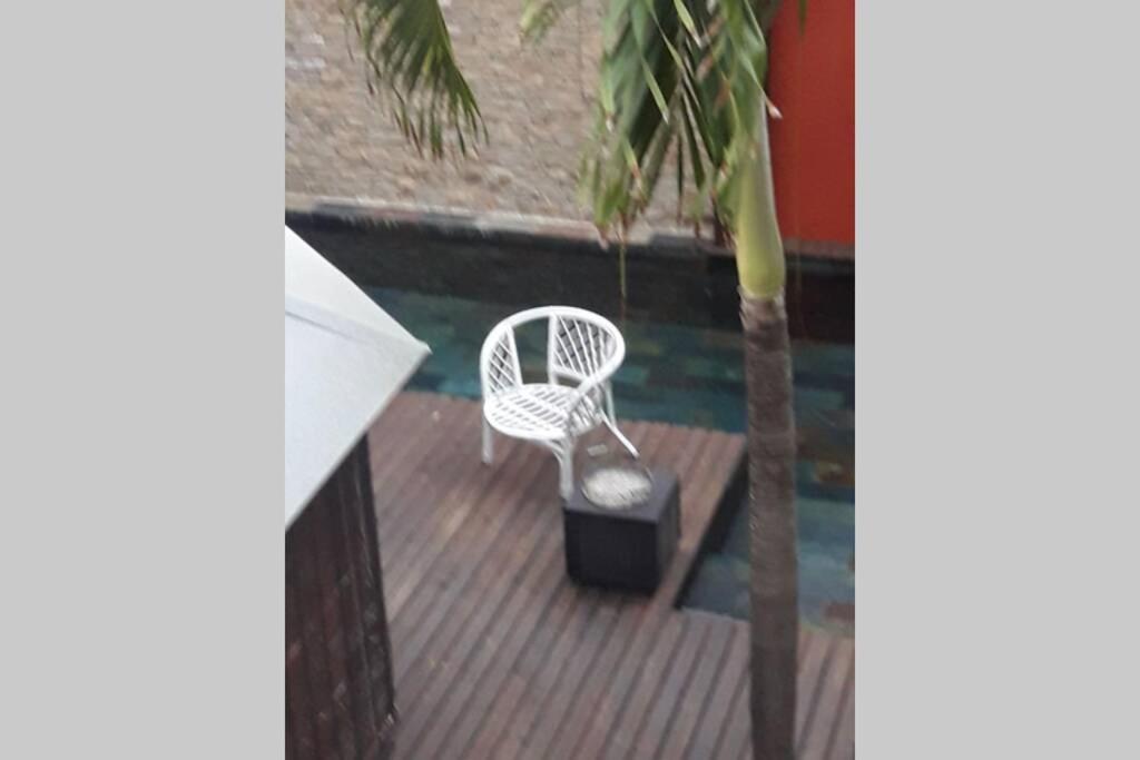 Villa à 1mn à pied de la plage , piscine privée Saint Pierre Exterior foto